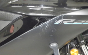 YAMAHA YZF-R25 A 2022 RG74J