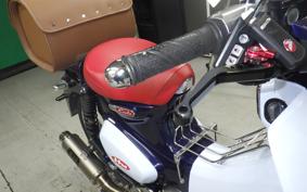 HONDA C125 SUPER CUB