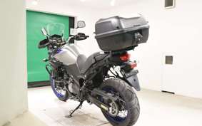 SUZUKI Vｽﾄﾛｰﾑ650XTA 2021 C733A