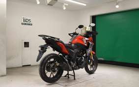 HONDA CB200X 2004