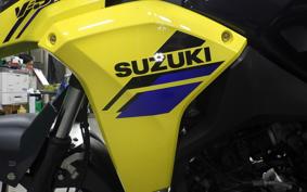SUZUKI Vｽﾄﾛｰﾑ250