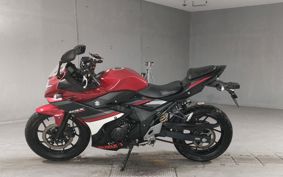 SUZUKI GSX250R DN11A