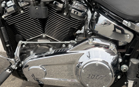 HARLEY FXBR 2023 YEZ