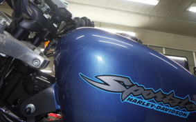 HARLEY XL883 2005
