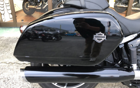 HARLEY FLSB 2021 YMJ