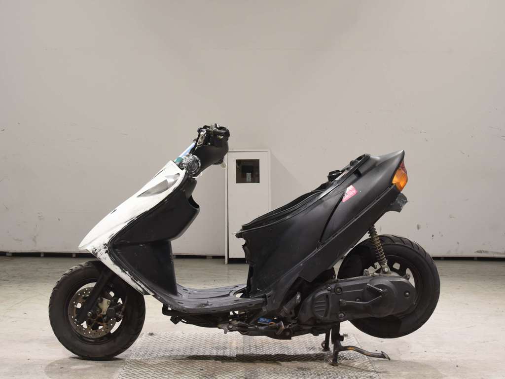 Фото Suzuki ADDRESS V125 с японского аукциона