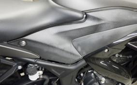 YAMAHA YZF-R25 2021 RG10J