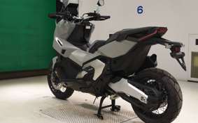HONDA X-ADV 750 2026 RH21