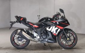 SUZUKI GSX250R DN11A