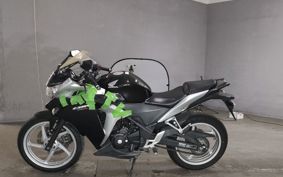 HONDA CBR250R MC41