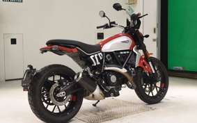 DUCATI SCRAMBLER ICON 2025