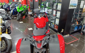 HONDA VFR800F 2017 RC79