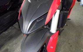 DUCATI HYPERSTRADA 820 2015