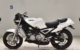 YAMAHA R1-Z 3XC
