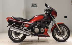 YAMAHA XJ750 E 1983 29R