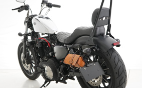 HARLEY XL883N 2013 LE2
