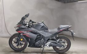 YAMAHA YZF-R25 RG10J