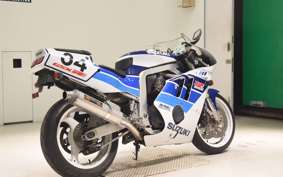SUZUKI GSX-R400R 1990 GK76A