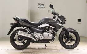 SUZUKI GSR250 2025