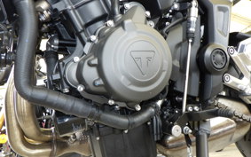 TRIUMPH ライデント660 2025