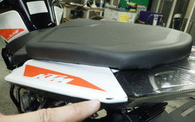 KTM 390 DUKE 2022
