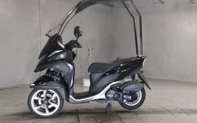 YAMAHA TRICITY 125 SE82J