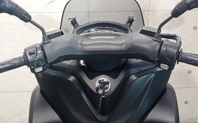 YAMAHA TRICITY 125 SE82J