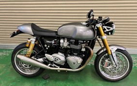 TRIUMPH THRUXTON 1200 R 2017 DAD72H