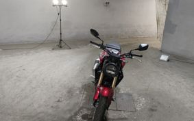 HONDA CB250R MC52