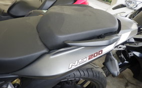 KAWASAKI BAJAJPALｻｰ200NS