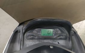 YAMAHA MAJESTY 125 SE27