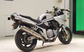 SUZUKI BANDIT 1200 S 2006 GV77A