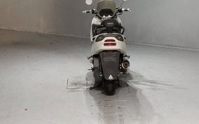 YAMAHA MAJESTY 125 SE27