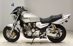 YAMAHA XJR1300 1999 RP01J