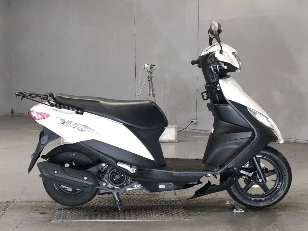 Фото Suzuki ADDRESS V125 с японского аукциона