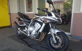 YAMAHA FZS1000 FAZER 2002 RN06