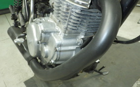 YAMAHA SR400 Gen.3 2003 RH01J