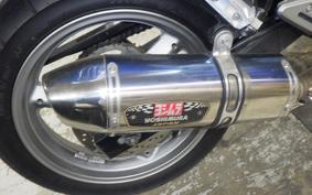 SUZUKI GSR250S