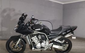 YAMAHA FZS1000 FAZER 2001 RN06
