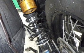 TRIUMPH BONNEVILLE T100 2021