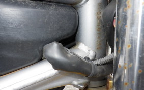 HONDA VTR 250 MC33