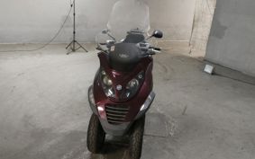 PIAGGIO PIAGGIOMP3 250RL ZAPM4720