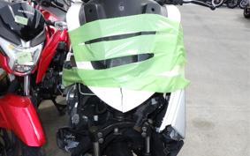 YAMAHA N-MAX 1999 SED6J