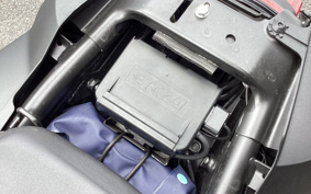 HONDA CB650R 2021 RH03