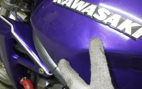 KAWASAKI BALIUS 250 2002 ZR250A