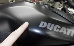 DUCATI STREETFIGHTER V4 S 2022