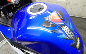 SUZUKI GSX250 R DN11A