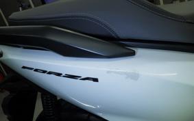 HONDA FORZA 250 MF13