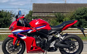 HONDA CBR650R E-Clutch 2024 RH17