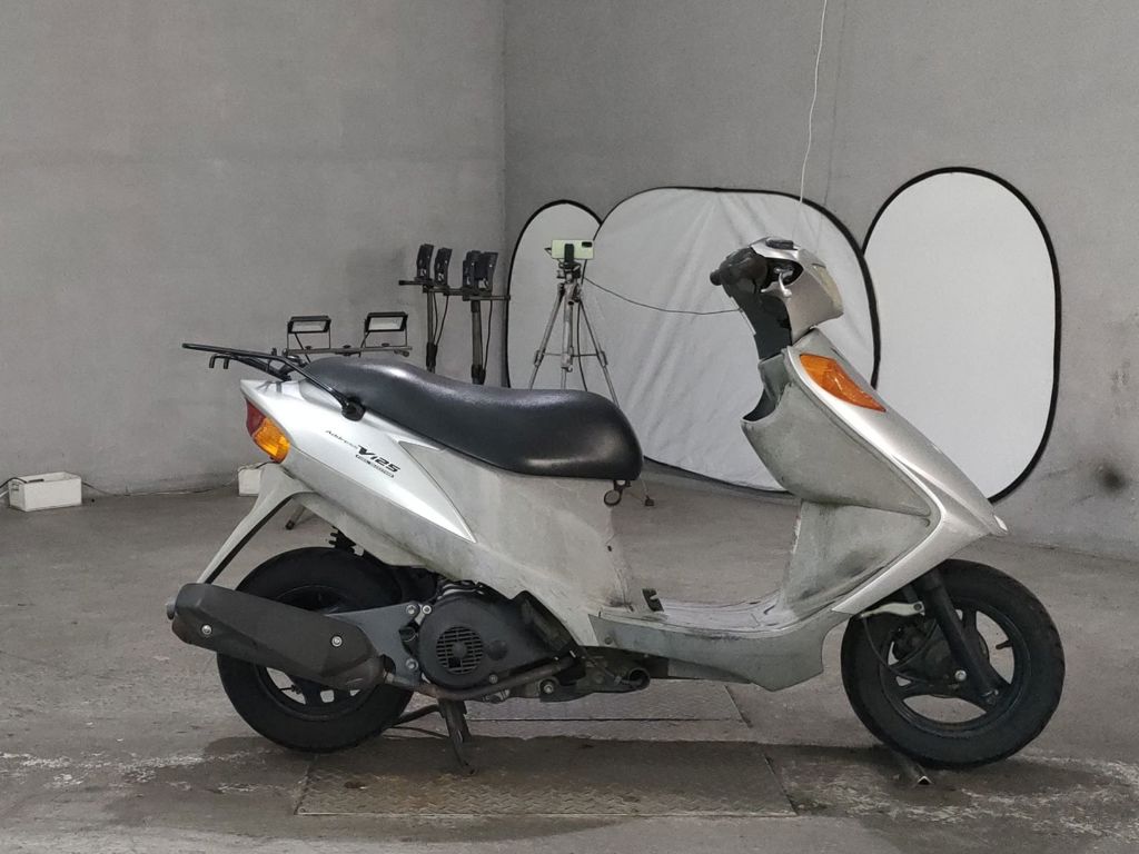 Фото Suzuki ADDRESS V125 с японского аукциона